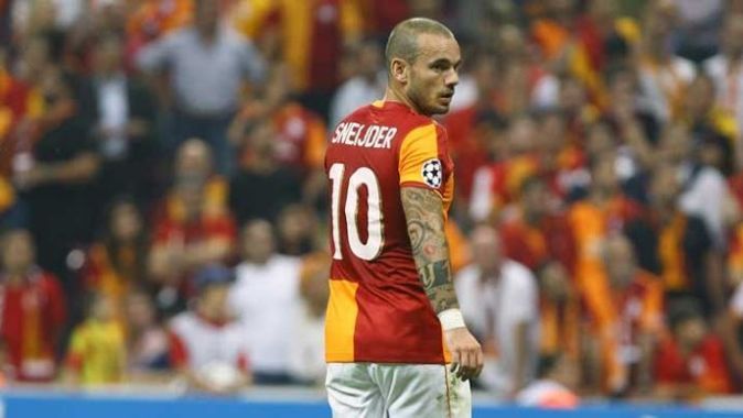 40 yıllık Galatasaraylı Sneijder!