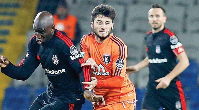 Beşiktaş ligde bu sezon İstanbul&#039;da ilk kez kazandı