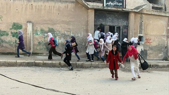 Suriye&#039;de okula saldırı: 5 öğrenci hayatını kaybetti!