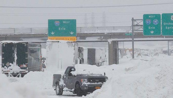 ABD&#039;de şiddetli kar fırtınası: 20 ölü