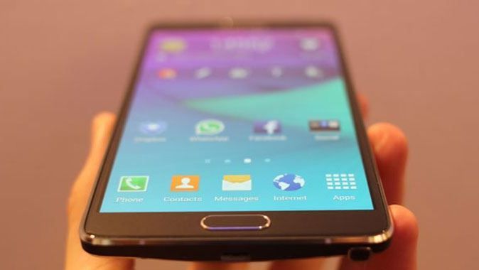 Samsung Galaxy Note 4&#039;e Android güncellemesi geldi
