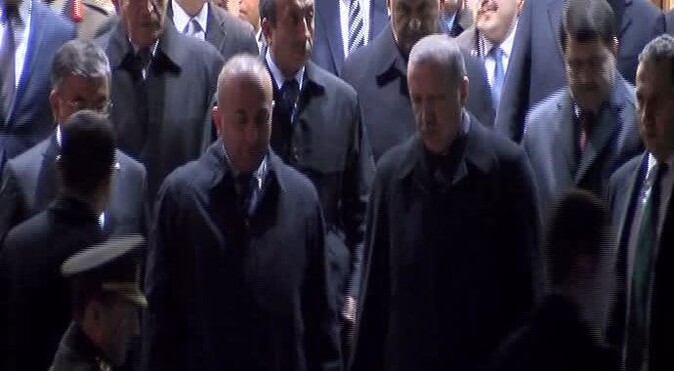 Cumhurbaşkanı Erdoğan İstanbul&#039;a döndü
