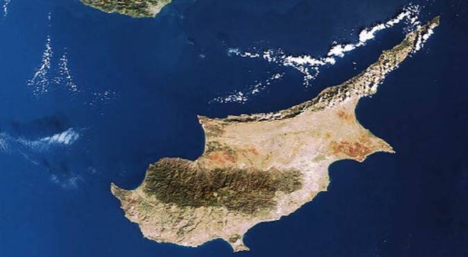 Kıbrıs&#039;ta çözüme İngiliz takozu