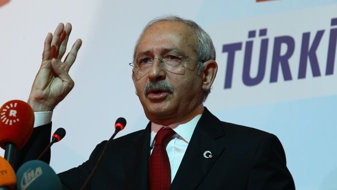 Kılıçdaroğlu, konuşurken 25 defa elektrik kesildi