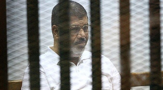 Mursi&#039;nin avukatından çağrı