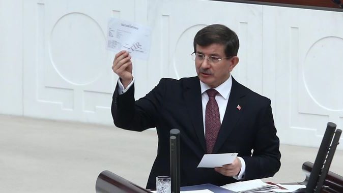Davutoğlu, Kılıçdaroğlu&#039;nu bu belge ile köşeye sıkıştırdı