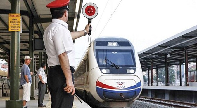Hızlı tren Konya&#039;dan İstanbul&#039;a yola çıkıyor 
