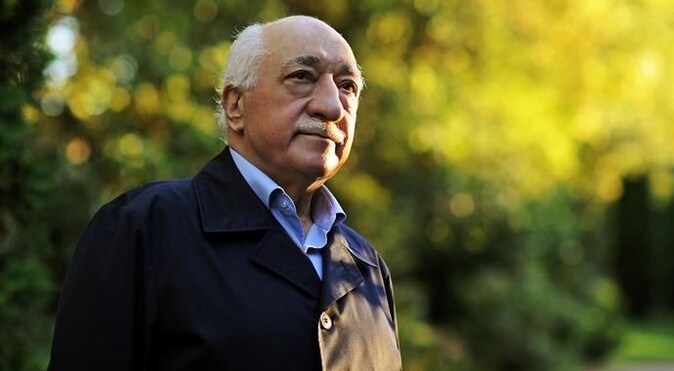 32. kişi Fethullah Gülen için kırmızı bülten talebi