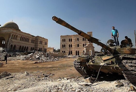 Suriye&#039;de rejime ait en büyük karargah muhaliflere geçti
