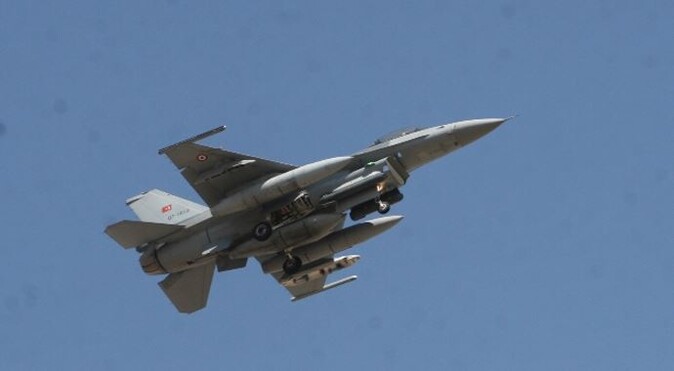 F-16&#039;ya Suriye tacizi