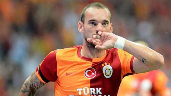 &#039;Aziz&#039; Sneijder Ada yolcusu