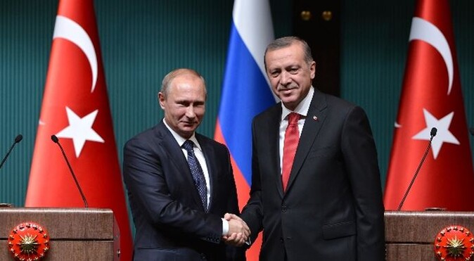 Putin&#039;in Erdoğan övgüsü Rumları telaşlandırdı