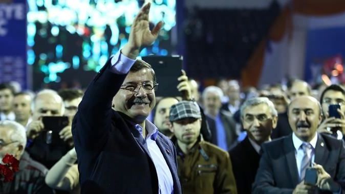 Başbakan Davutoğlu, Makedonya&#039;ya gidecek