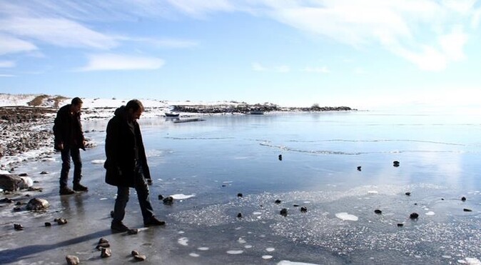 Göller nehirler dondu, Ardahan buz kesti
