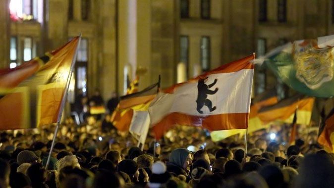 Almanya ayakta! İslam karşıtı gösteriler büyüyor