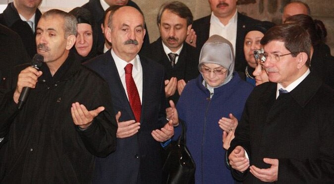 Başbakan Davutoğlu&#039;ndan bir ilk