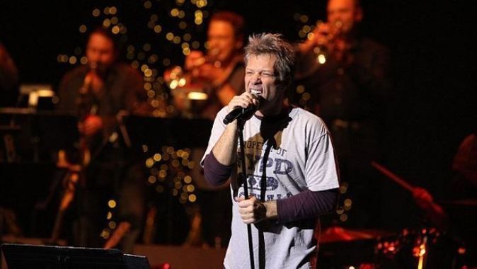 Ünlü şarkıcı Bon Jovi&#039;den ABD polisine destek