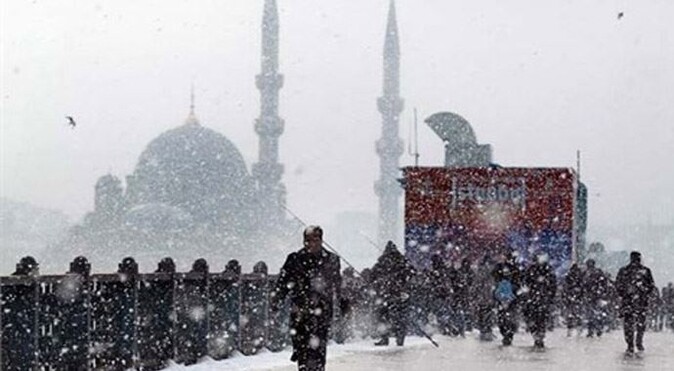 İstanbul&#039;a kar erken geliyor! İşte günü ve saati