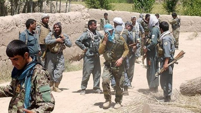 Afganistan&#039;da çatışma: 5 ölü