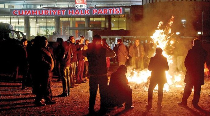 CHP&#039;de Sancaktepe ve Çankaya protestosu