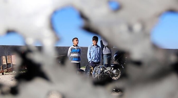 İsrail askerleri 5 Filistinli çocuğu gözaltına aldı