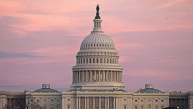 ABD Senato&#039;su borç tavanını yükseltmeyi onayladı