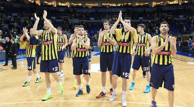 Fenerbahçe Ülker iki basamak yükseldi