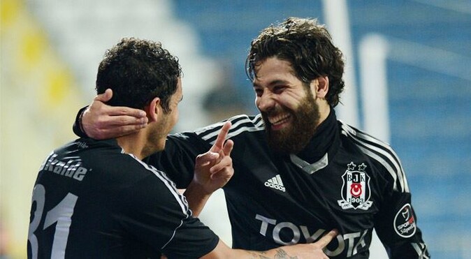Beşiktaş&#039;tan Oğuzhan&#039;a yeni teklif! 3&#039;e katlayacak