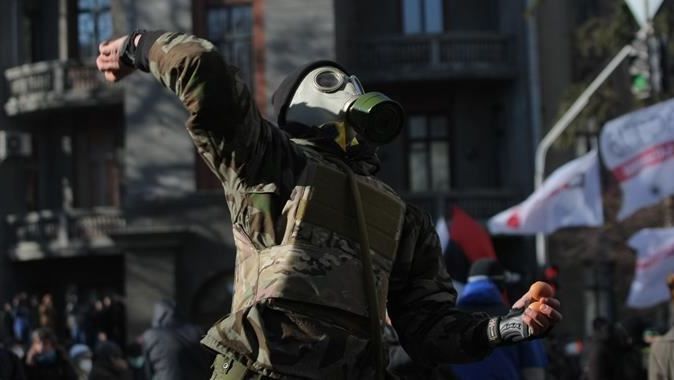 Ukrayna&#039;da çatışmalar yeniden alevlendi: 3 kişi öldü