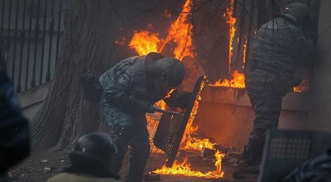 Ukrayna&#039;da karışıklık sürüyor