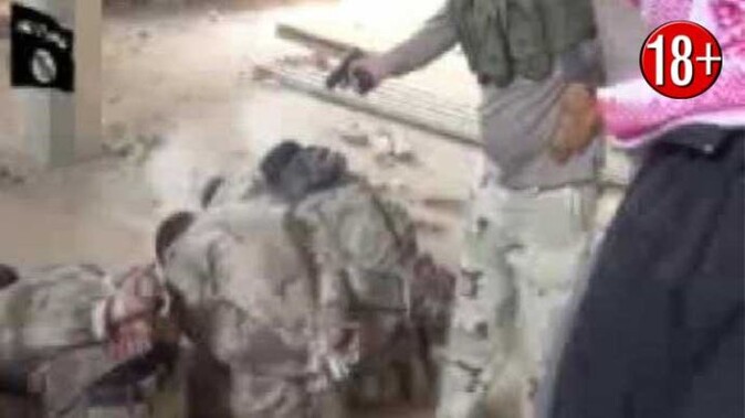 Irak, kan donduran infaz görüntülerini yayınladı