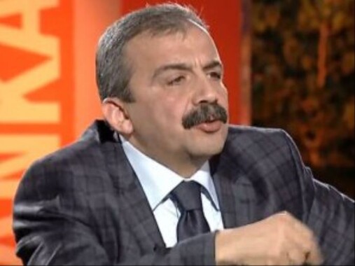 Süreyya Önder Sarıgül&#039;e canlı yayında cevap verdi