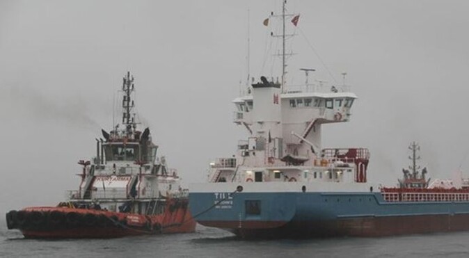 Marmara Denizi&#039;nde iki gemi çarpıştı