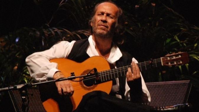 Ünlü gitarist Paco de Lucia, hayatını kaybetti