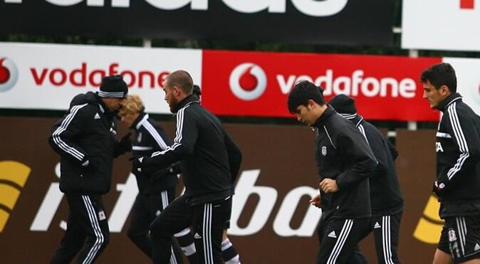 Beşiktaş&#039;ta, Antalyaspor mesaisi sürüyor