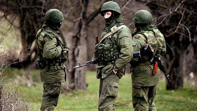 Rus ordusu Kırım&#039;da savaş hazırlığında