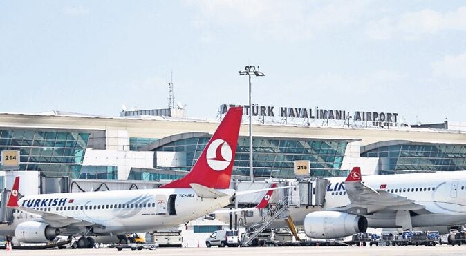 Atatürk Havalimanı Avrupa&#039;da üçüncü sıraya yerleşti