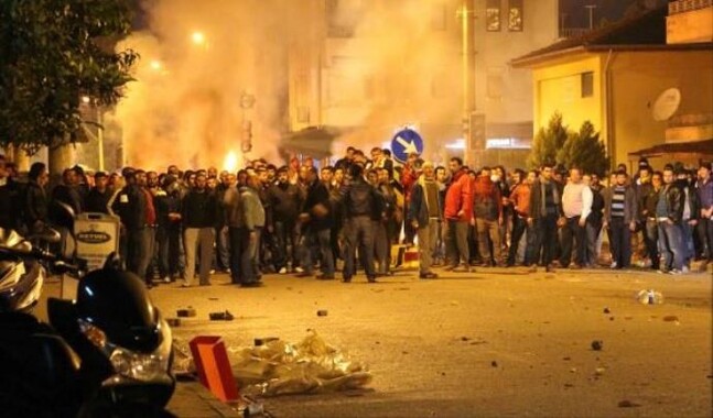 Fethiye&#039;deki HDP gerginliği gece boyu sürdü: 28 gözaltı