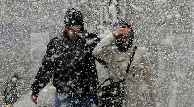 İstanbul&#039;a kar geliyor! Yarına dikkat