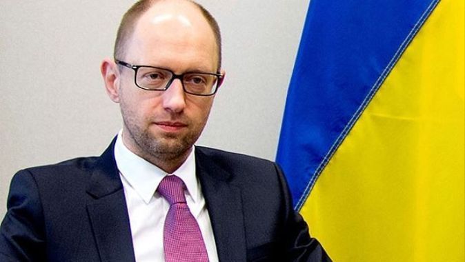 Ukrayna Başbakanı&#039;ndan &#039;Referandumu iptal edin&#039; çağrısı