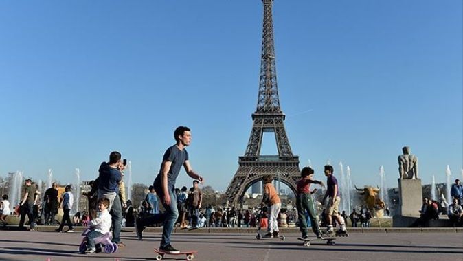 Dünyanın en çok turist çeken şehri yine Paris