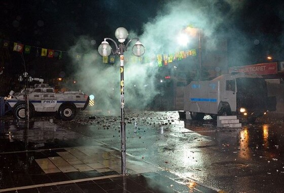 Tunceli&#039;deki eylemlerde bir polis kalp krizi geçirip şehit oldu