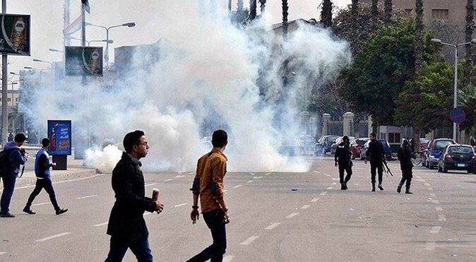 Mısır&#039;da darbecilerden sivil müdahale: 2 ölü