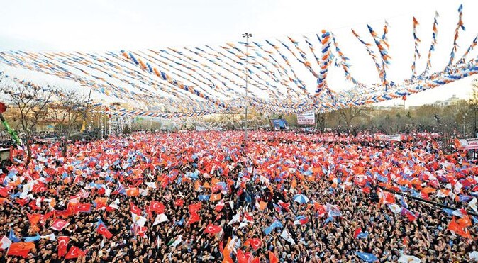 Başbakan Erdoğan: İdeoloji karın doyurmuyor