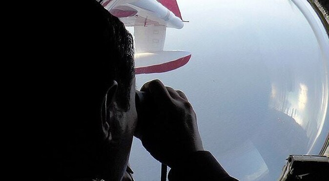 25 ülkenin aradığı Malezya uçağı halen kayıp
