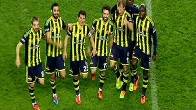 Fener Kayseri maçındaki gole &#039;Hamamam sınıfı&#039; sevinci