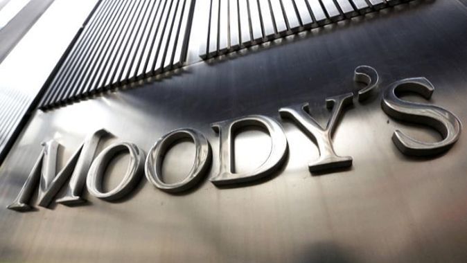 Moody&#039;s&#039;ten 10 Türk bankasına kötü haber!
