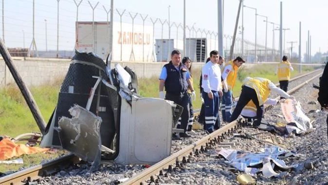 Mersin&#039;de tren kazası, çok sayıda ölü var - son gelişme