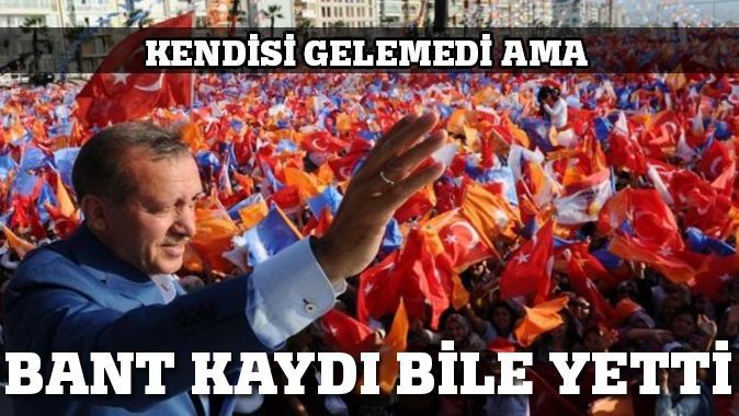Konya mitinginde Erdoğan&#039;ın yerine Davutoğlu konuştu