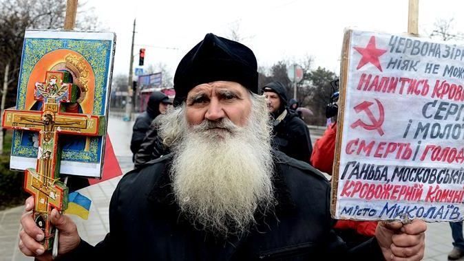 Müslüman ve Hıristiyanlar Rusya&#039;ya karşı ortak eylem düzenledi